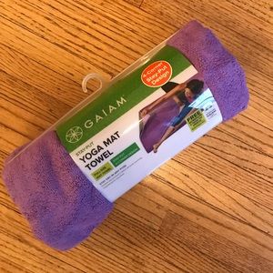 New Gaiam Yoga Towel